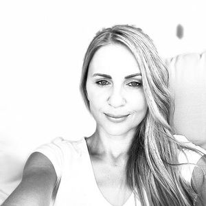 Meet your Posher, Magdalena